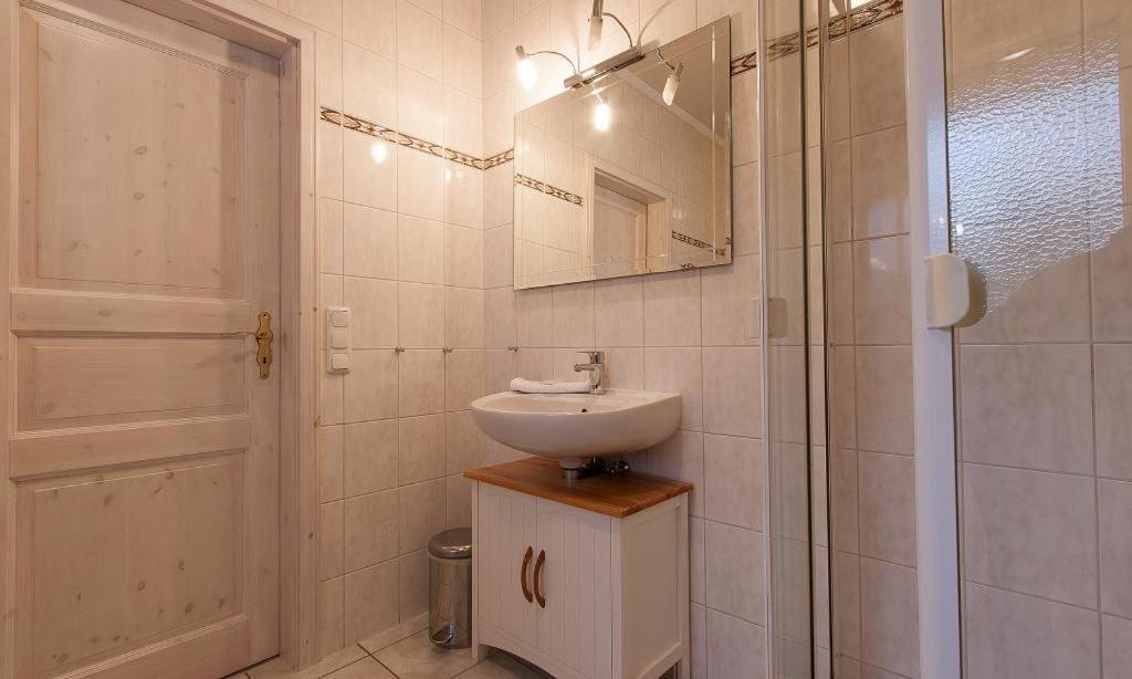 Haus Schilfkante - Wohnung 2 Wieck Exteriér fotografie